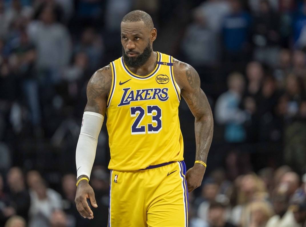 科比的得分能力远不如詹姆斯和乔丹!